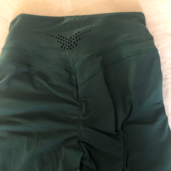 Whitney Simmons V2 Amazon Leggings - Picture 6 of 6